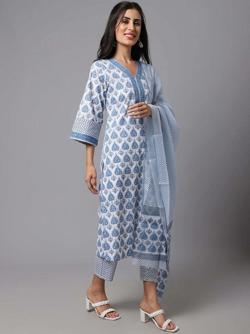 Bluish colorful 3 Piece Set