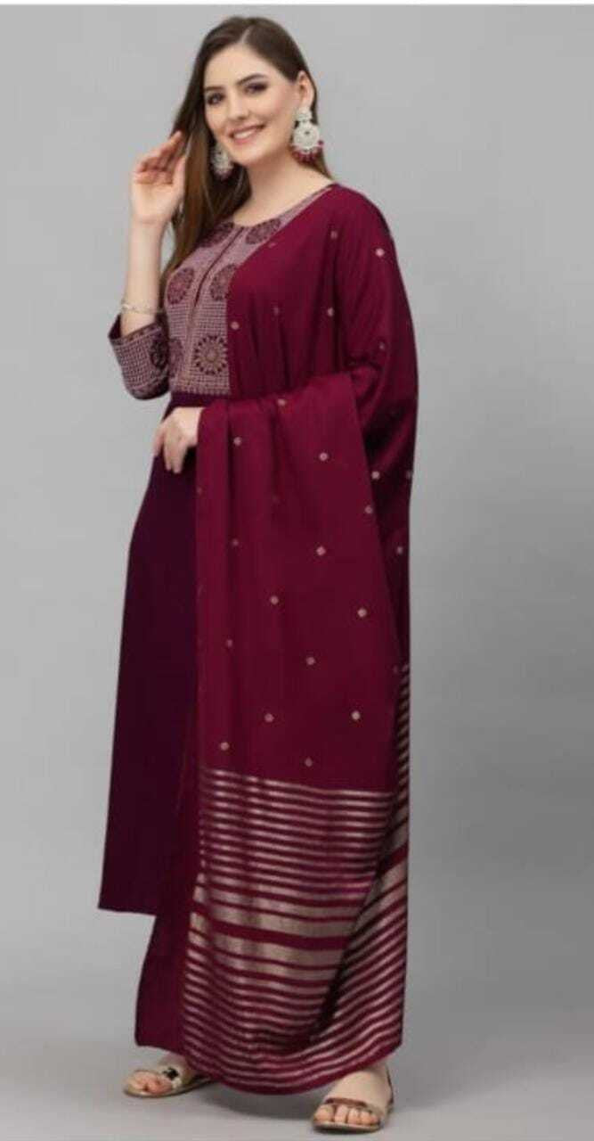 Wine red Embroidery 3 Piece Set
