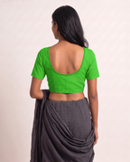 Meadow green front-hook saree blouse in cotton with U-neck and short sleeves - view 2