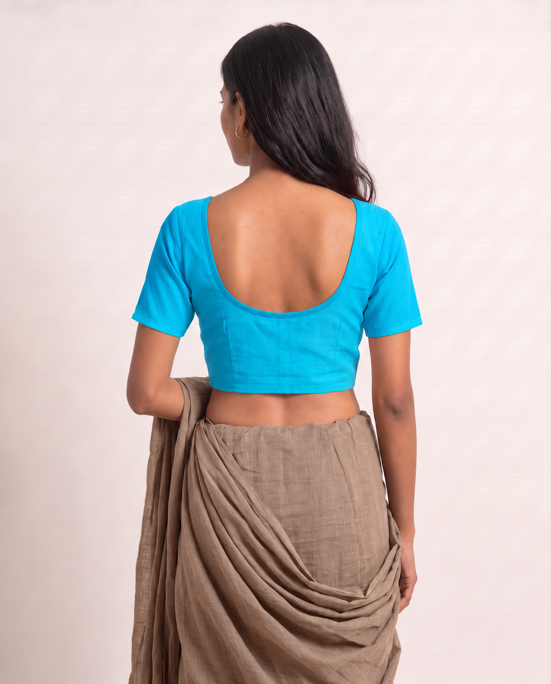 Aqua blue front-hook saree blouse in cotton with U-neck and short sleeves - view 2