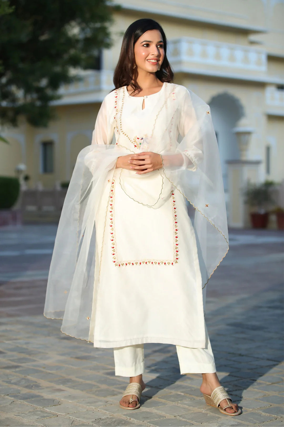 White Roman Silk 3pc Suit Set with Embroidered Peacock Motif & Netted Dupatta