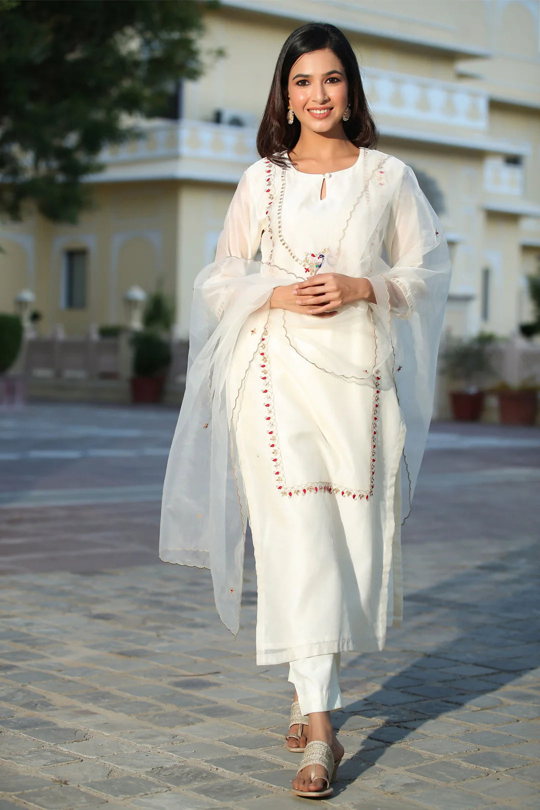 White Roman Silk 3pc Suit Set with Embroidered Peacock Motif & Netted Dupatta