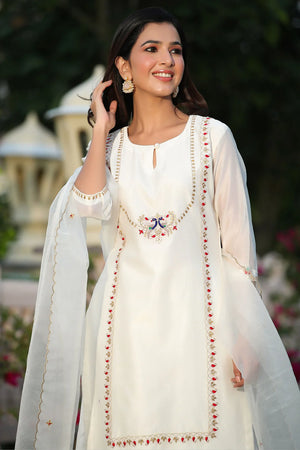 White Roman Silk 3pc Suit Set with Embroidered Peacock Motif & Netted Dupatta
