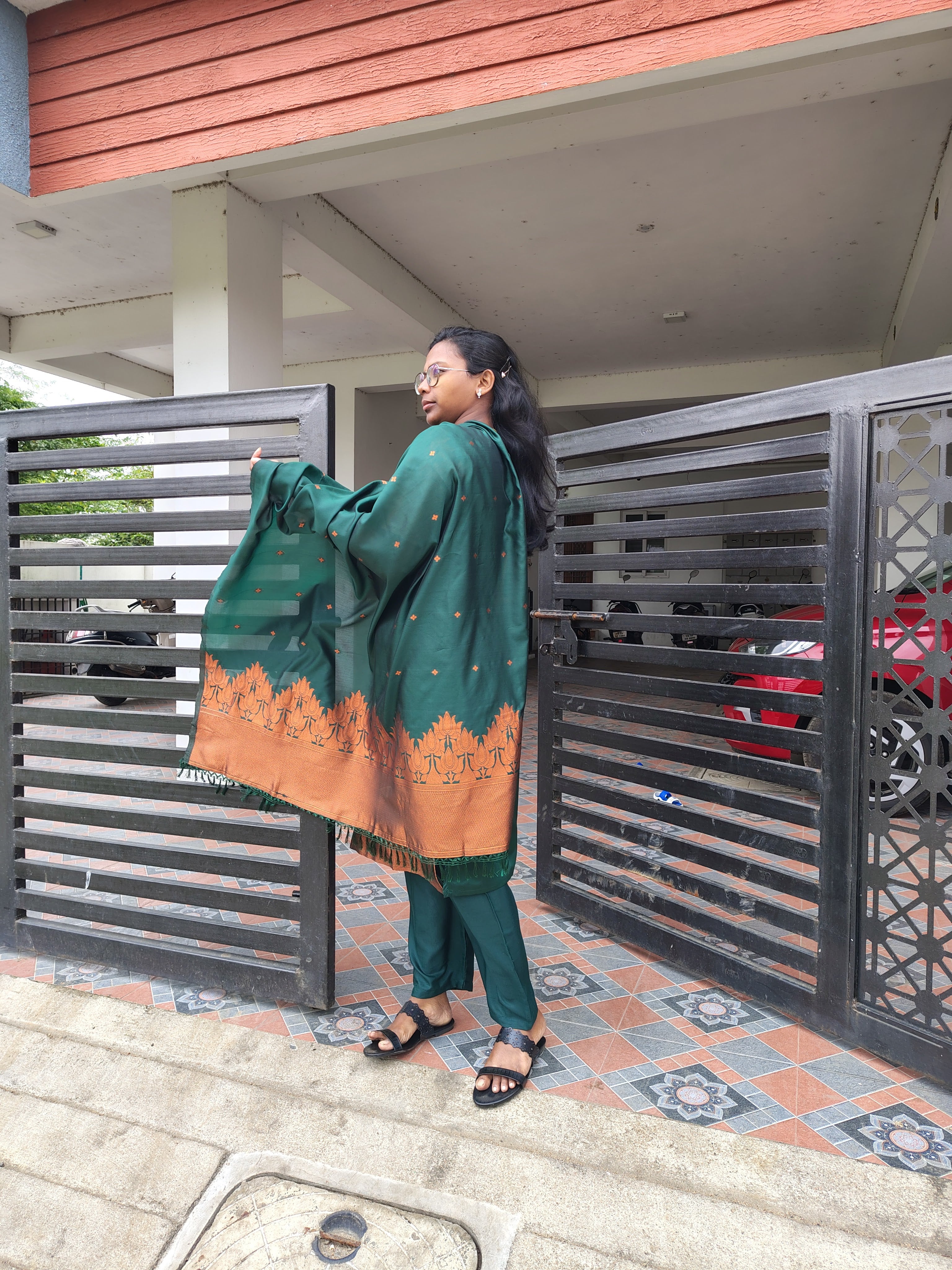 Bottle Green Silk Blended 3 Piece Suit Set