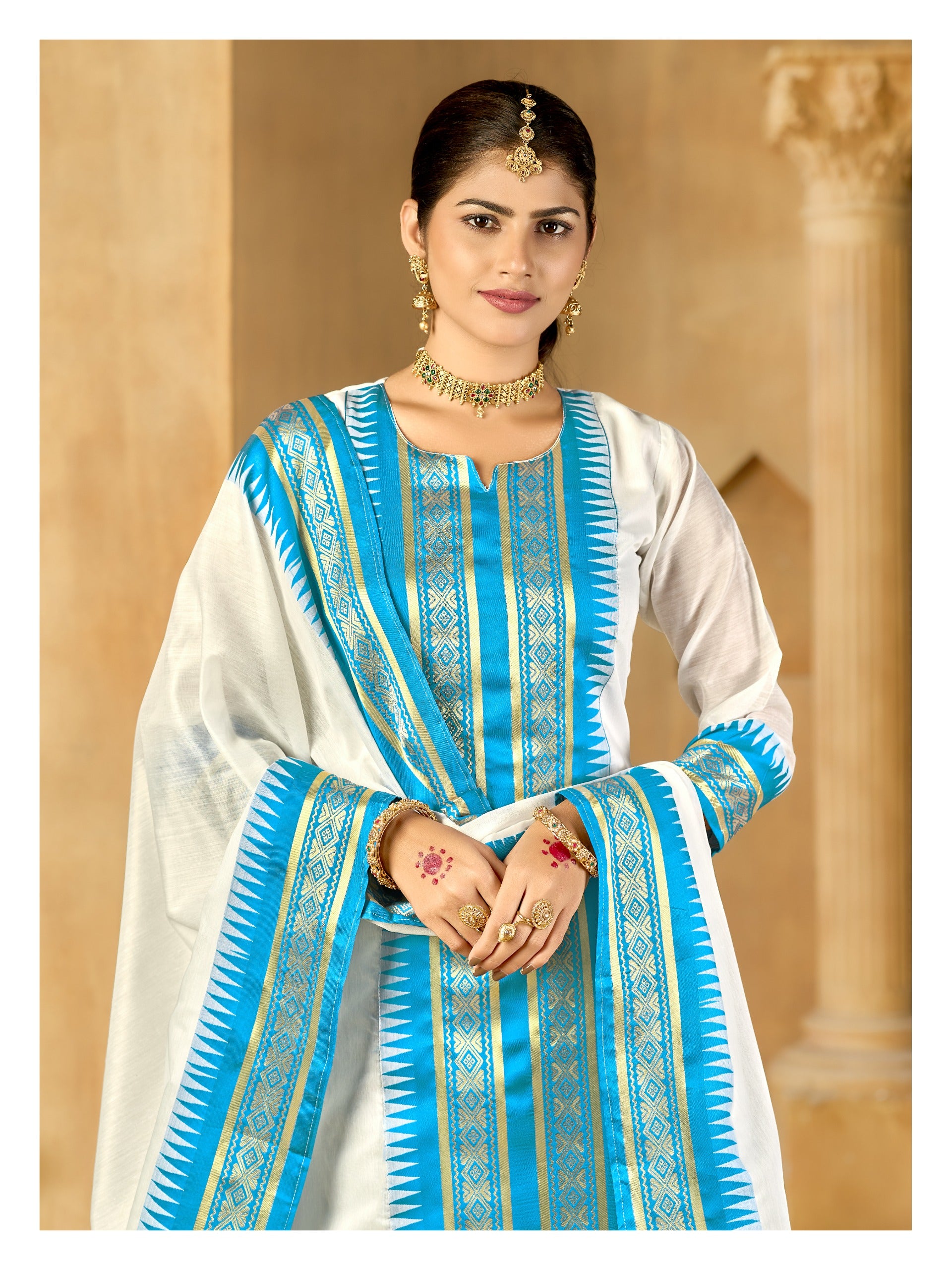 White Regal Weaves Cotton Kurta with dupatta